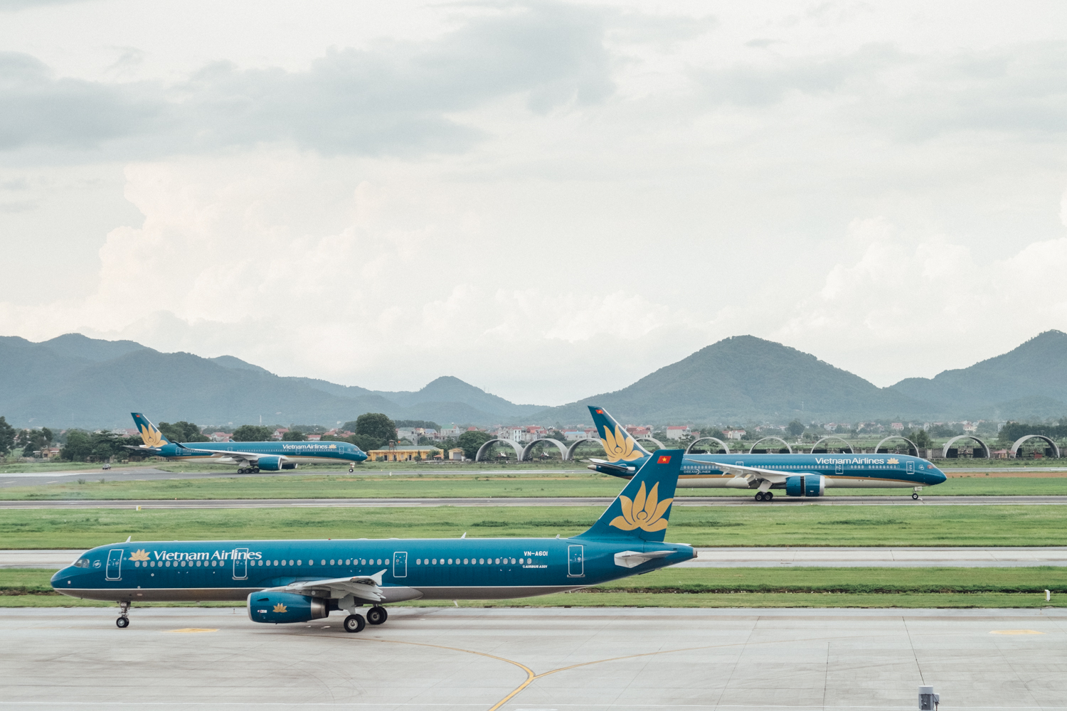  Monocle Magazine October 2016 A look into Vietnam Airlines 