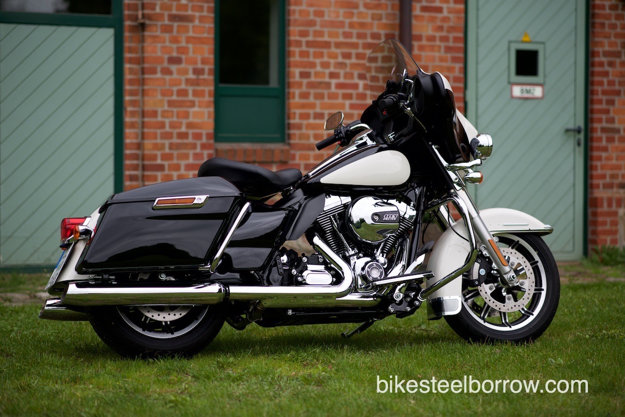 Electra Glide Harley Davidson Bike Steel Borrow