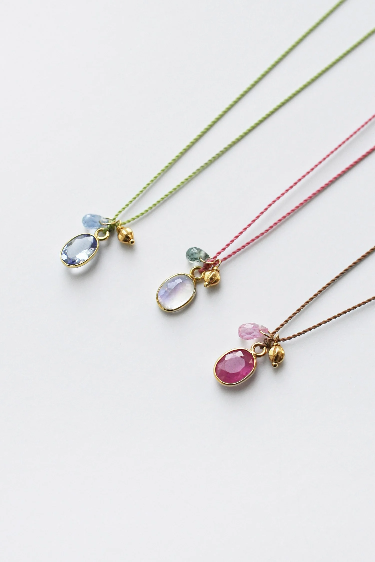 Bonbon Necklace 01.jpg