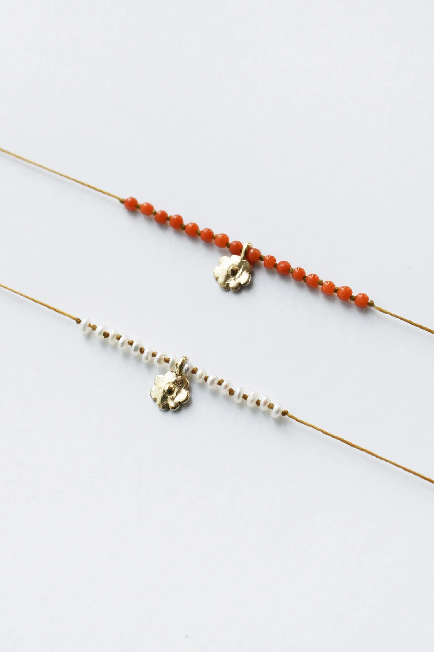 Daisy Bracelet 02.jpg