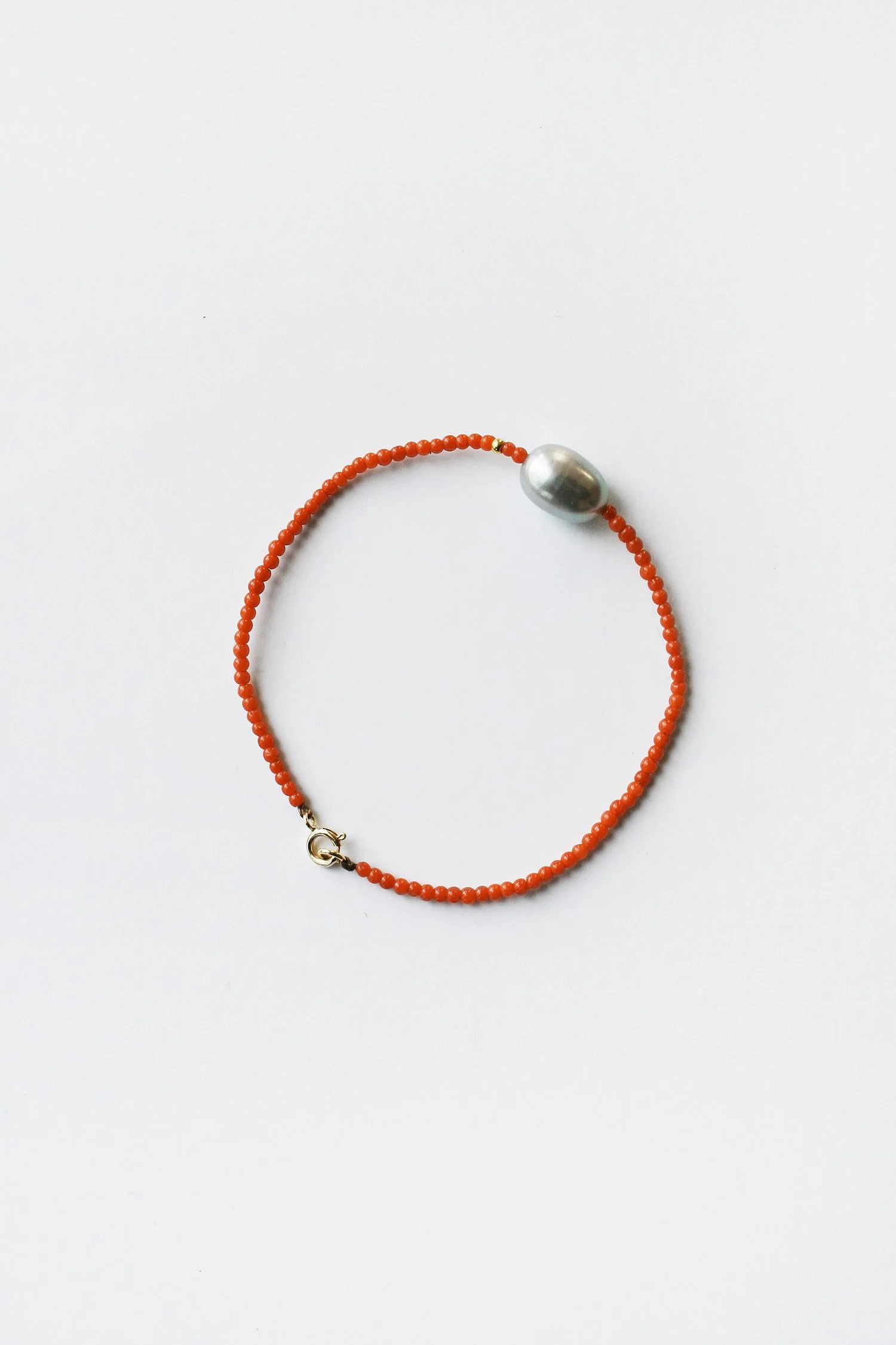 Perla Bracelet w Coral 01.jpg