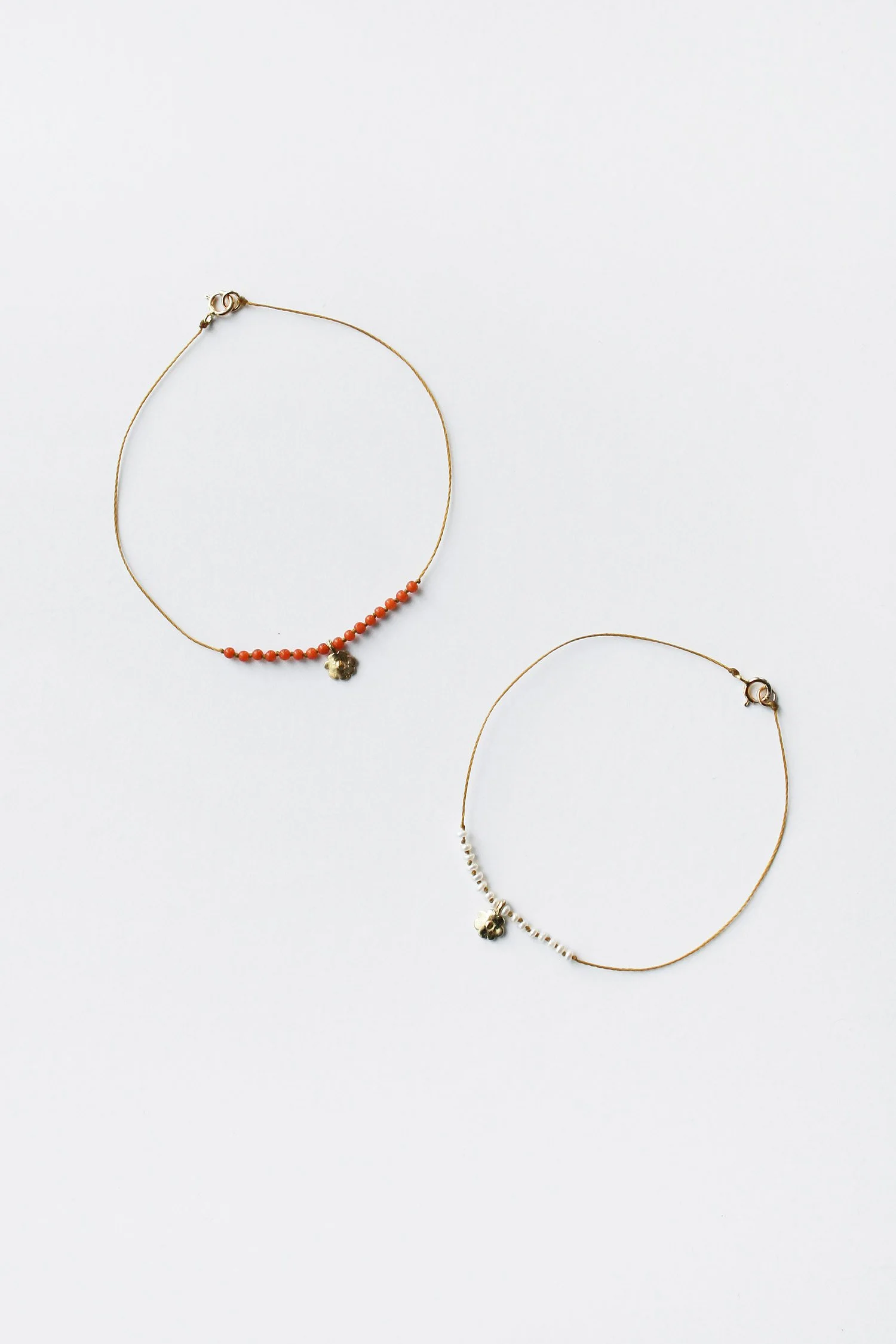 Daisy Bracelet 01.jpg