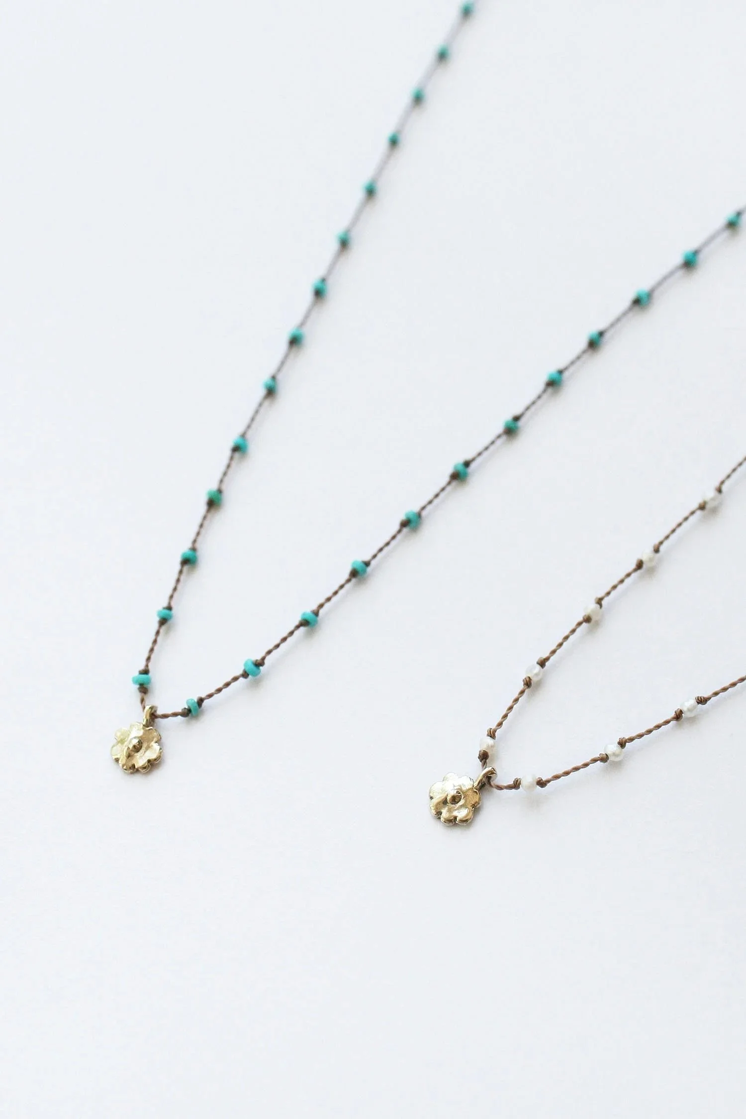 Daisy+Necklace+2.jpg