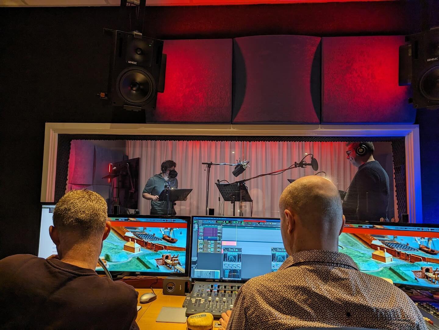 Together with @bobkommer studio, we had a lot of fun recording the voice-over for the upcoming exhibition at @fortresseholland museum. Our colleagues Jelle, Robbert, Kevin, and Ramon stepped into the roles of voice actors and got to play sailors.

Th