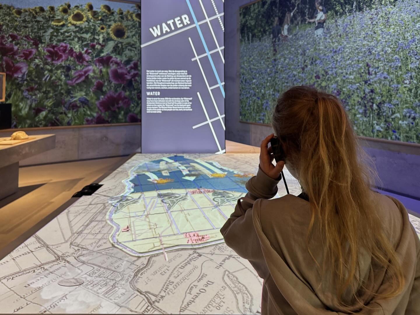Bringing the story of the polder to life at the newly opened pavilion of the @cruquiusmuseum.&nbsp;

The exhibition is structured around five thematic &ldquo;plots.&rdquo; One of them &ndash;&nbsp;water&nbsp;&ndash; features a large-scale model of th