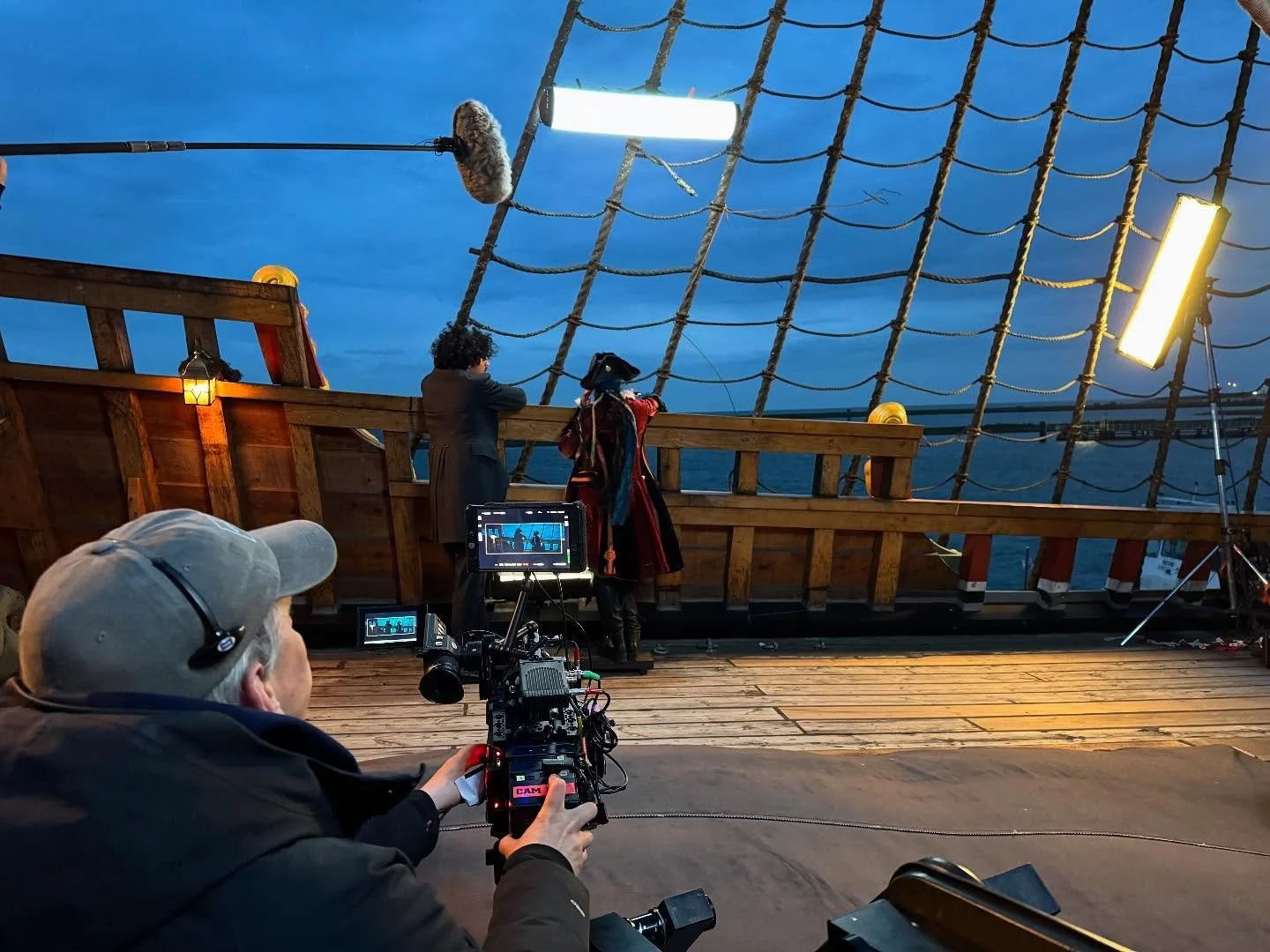 Shooting on the replica of the Batavia ship in Lelystad for &ldquo;Reservoir of Relics&rdquo; &ndash; an upcoming film for @wereldmuseum.amsterdam directed by @larissasansour and @sl.lind. We joined the crew as VFX supervisors and artists. 

Produced
