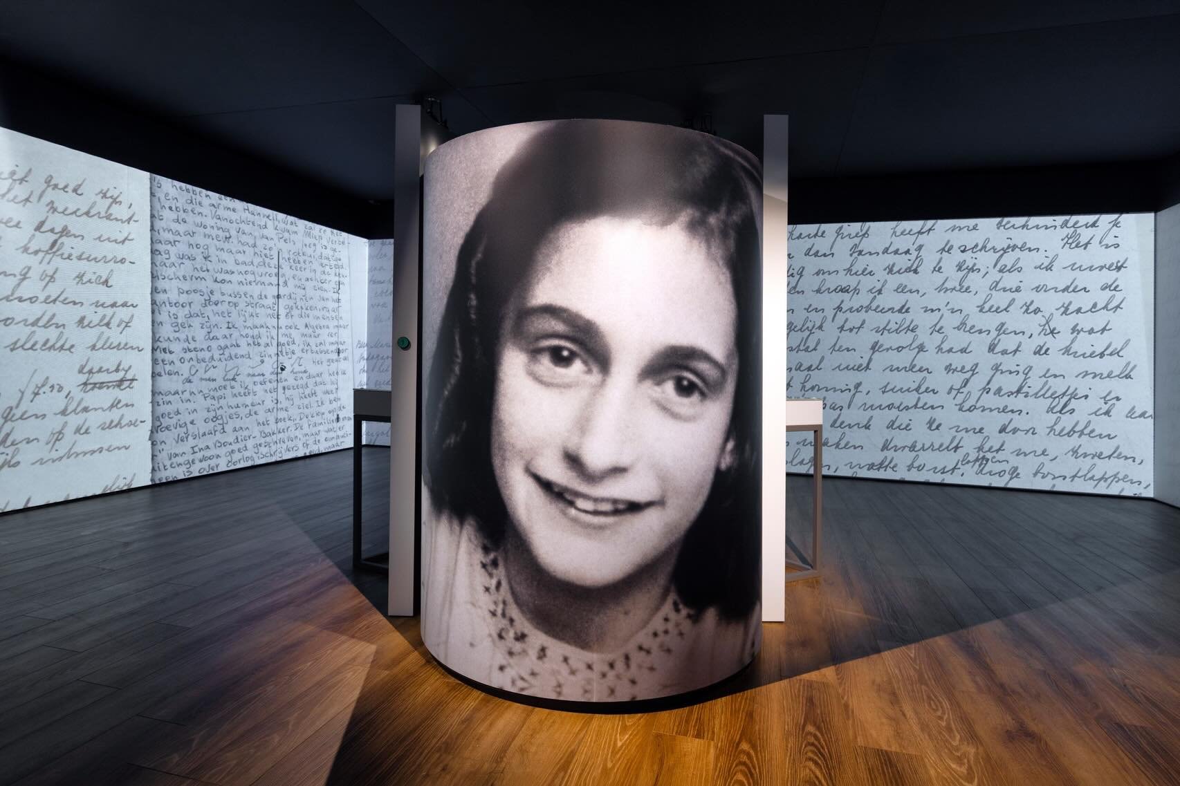 After a successful year in New York, &ldquo;Anne Frank: The Exhibition&rdquo;&nbsp;has made its way to Chicago. It is now on view at @griffinmsi and will remain open through early 2027. The exhibition offers an immersive look at Anne Frank&rsquo;s li