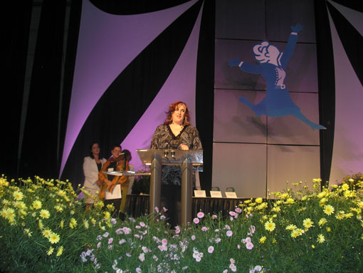 pe_womenOfDistinction_amandaWelliver.jpg