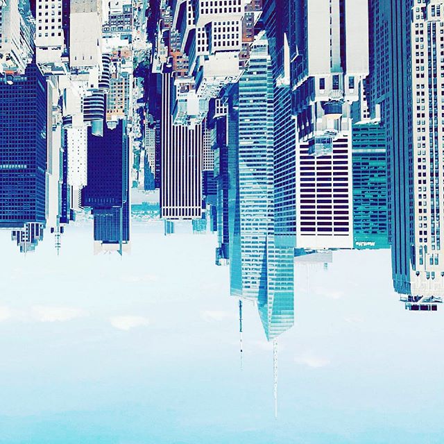#manhattan in the middle of #summer&hellip;. Weird that it&rsquo;s already fall 🧐
🚕
🏙
🚕
🏙
🚕
🏙
🚕
🏙
#urban #discoverunder1k #street #architecture #city #photography #urbex #streetphotography #streetart #perspective #nyc #midtownmanhattan #ig #