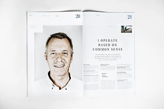 moodley_brand_identity_publishing_avl_magazin_2012_glaenzer_018_01.jpg