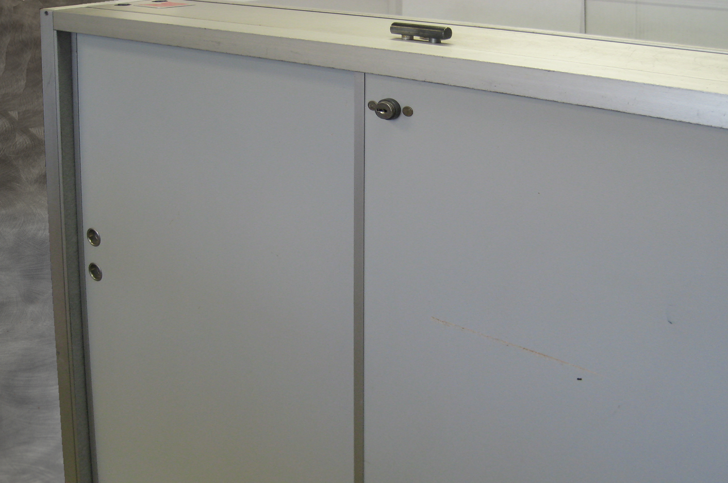 1402 Rear Door Lock.png
