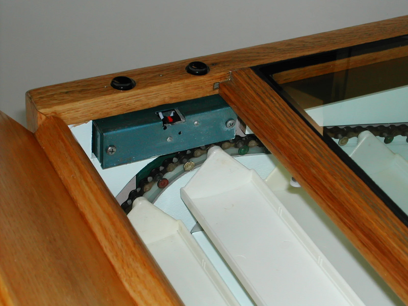 PARTS and REPAIR — Spin Display