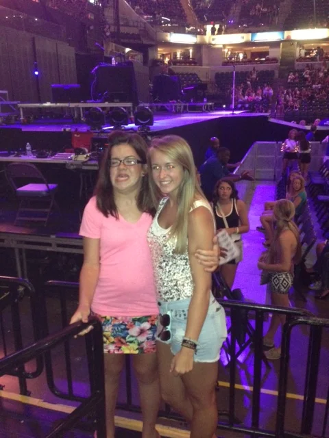 Melanie and Cadi at Justin Bieber concert, July 2013
