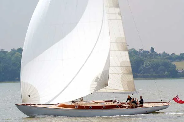 BondSail.jpg