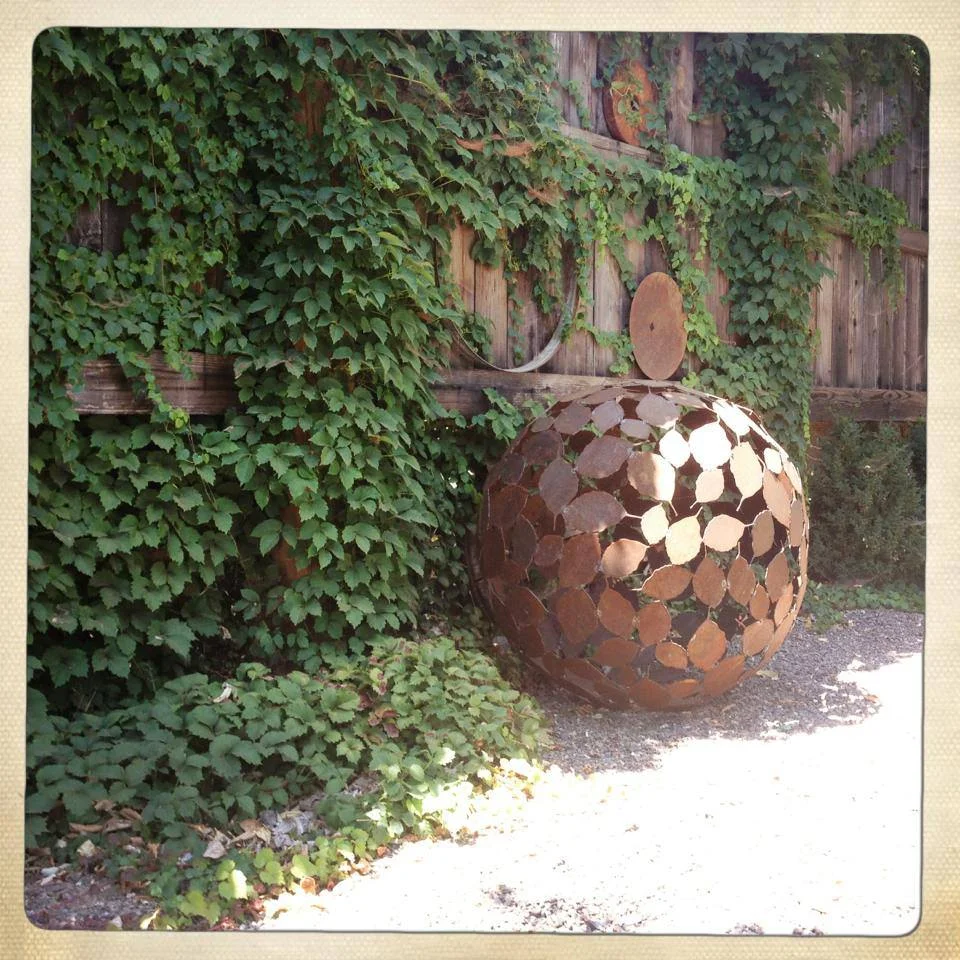 "Leafsphere"