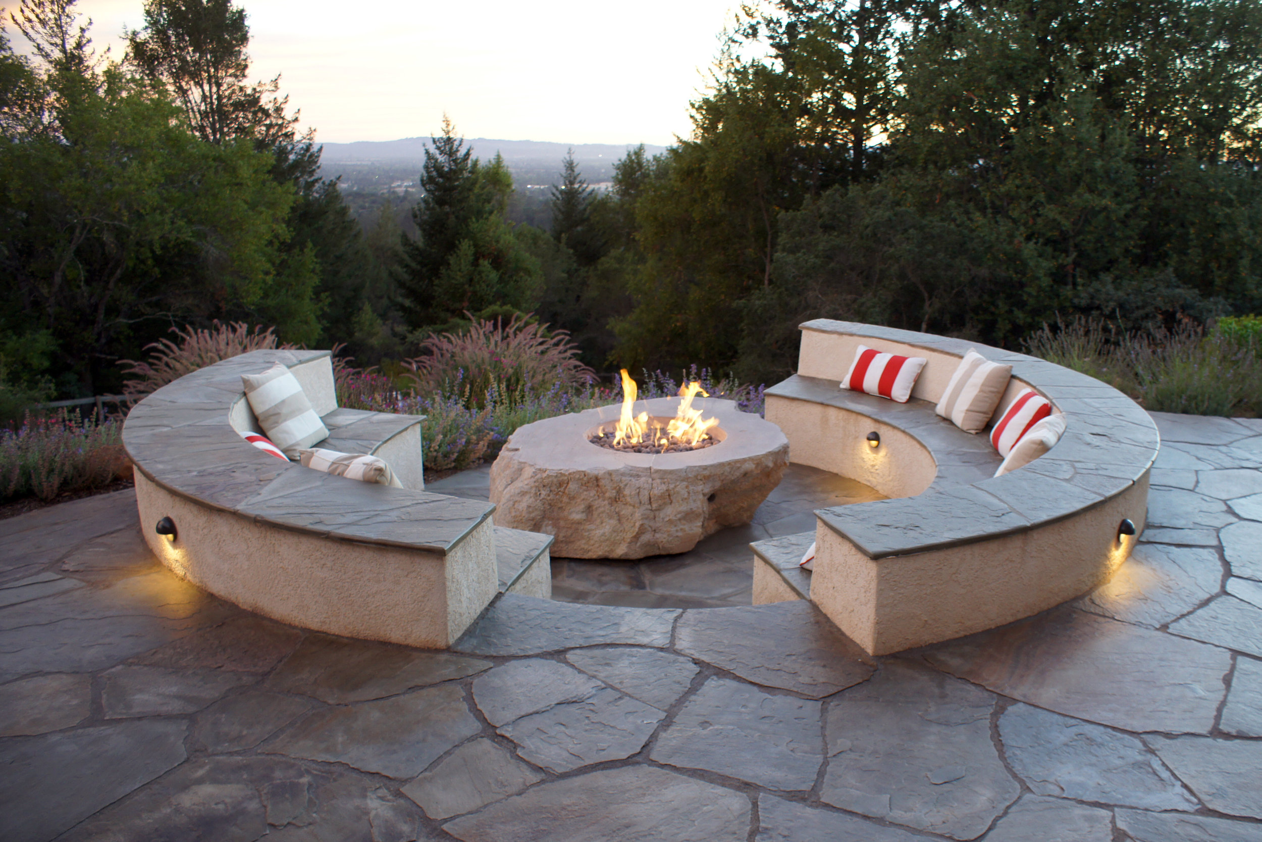 firepit 1.jpg