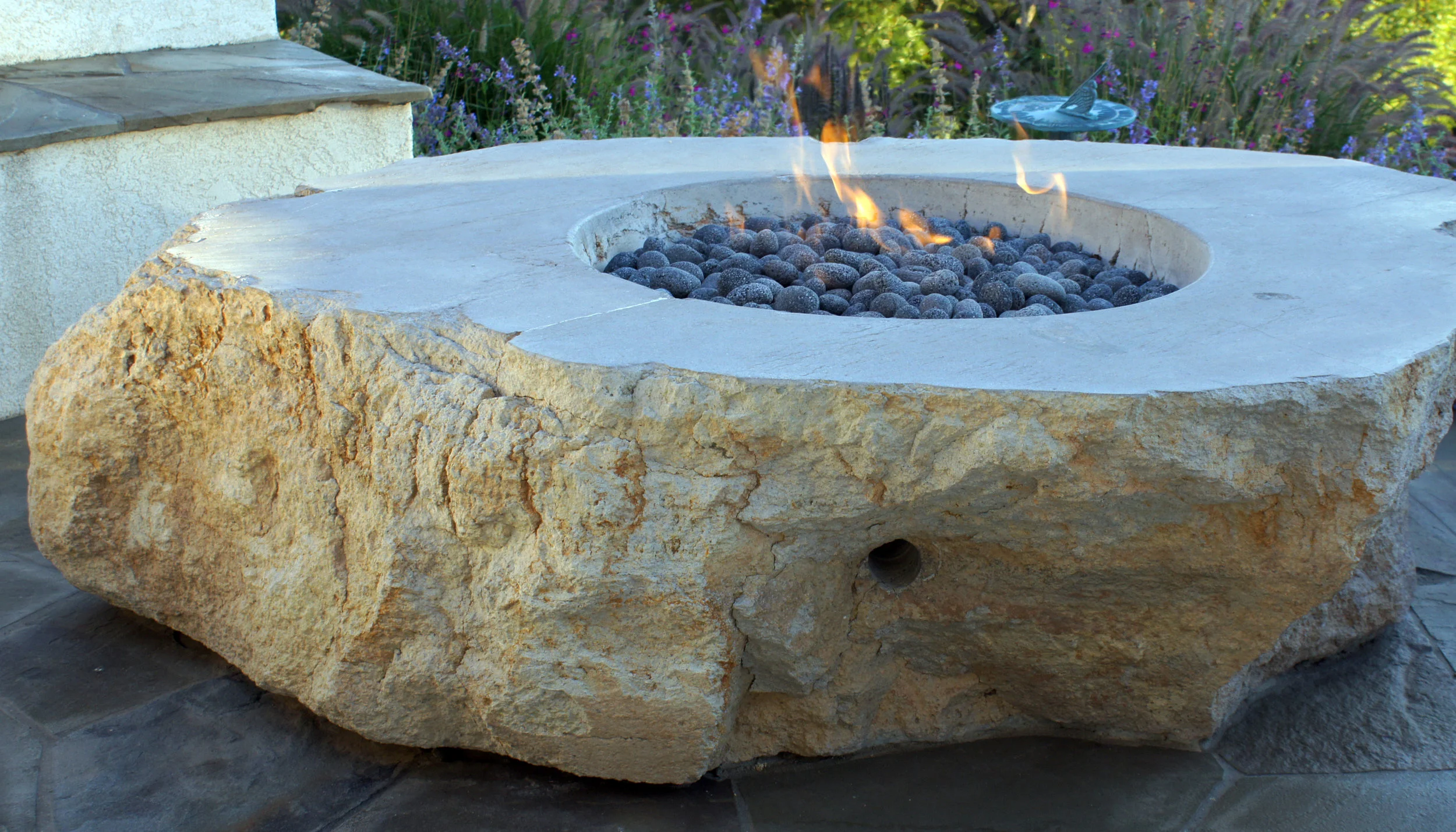 firepit closeup.jpg