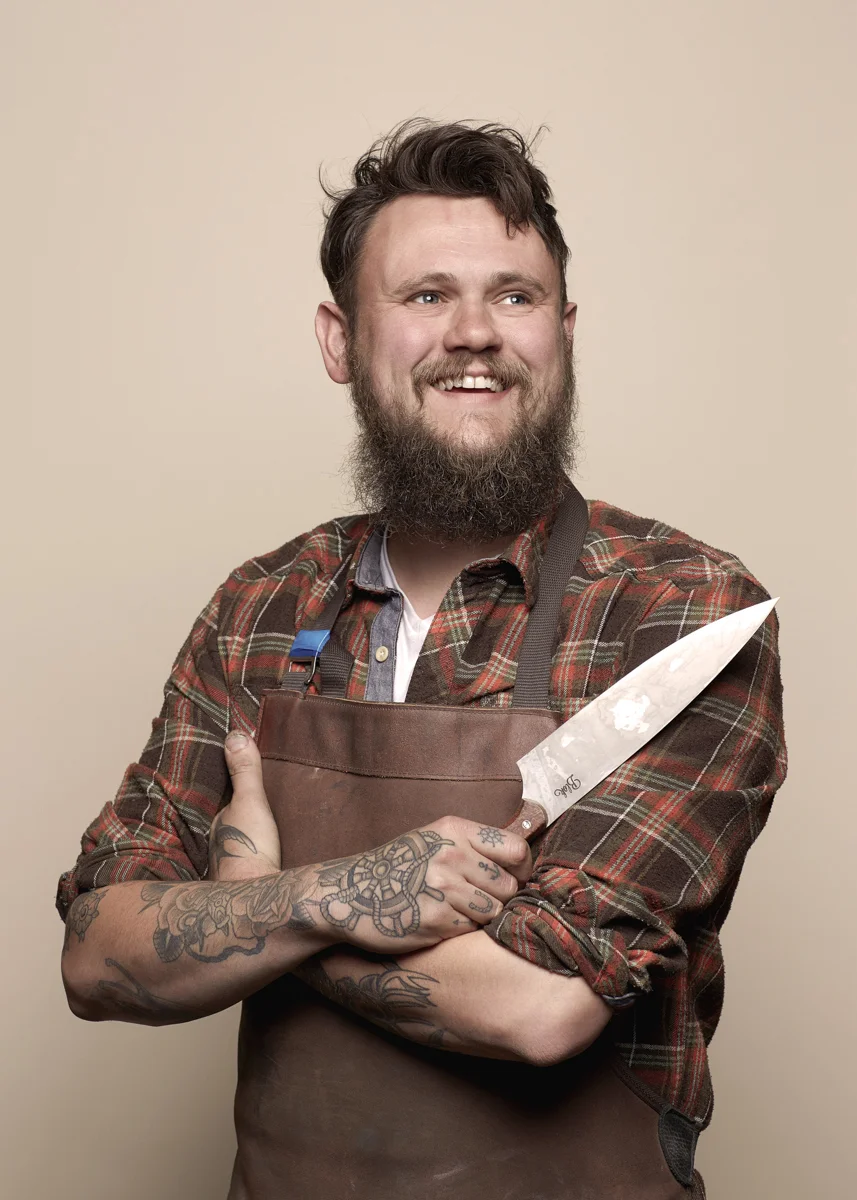 Artisan knife-maker Ben Edmonds of Blok Knives lives and works in a small Derbyshire town. Ben was a full-time web and graphic designer for 12 years, before he took the plunge and dedicated his time to knife-making. Blok knives are wrought from a true craftsman's ingredients of local materials, traditional methods and a great deal of time, hard graft and love. The blades are hand-crafted from ground carbon steel and finished with beautifully simple wooden handles. As with all hand-made objects, each knife is one-off, unique and perfectly flawed in its own way. See the full story here http://www.tombunning.com/blok-knives/
