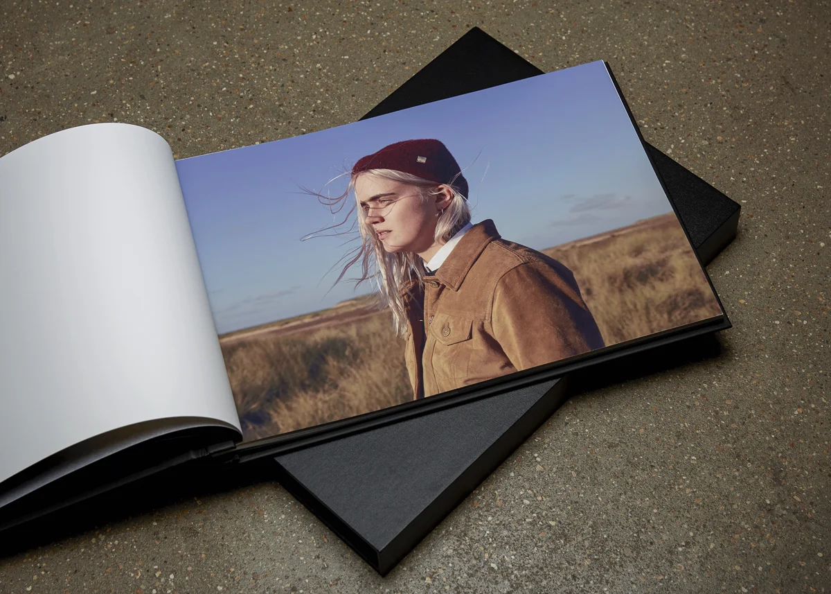 The new book has arrived. It was custom made and bound at Delta Design. Cathy Robert has done an incredible job. If you would like a viewing, please don't hesitate to get in touch.