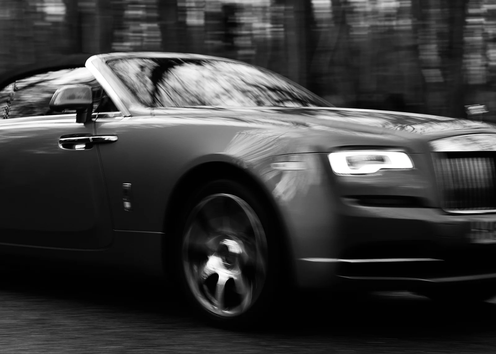Rolls-Royce, Dawn