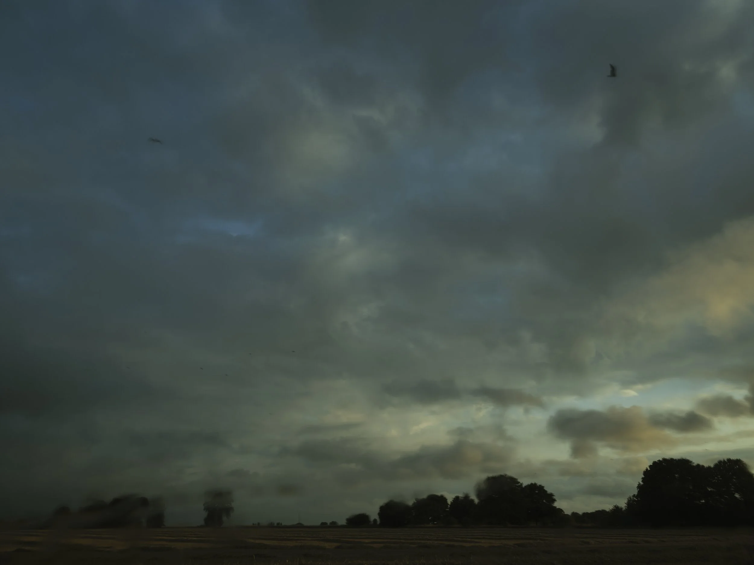  Darkness has fast hands/ 