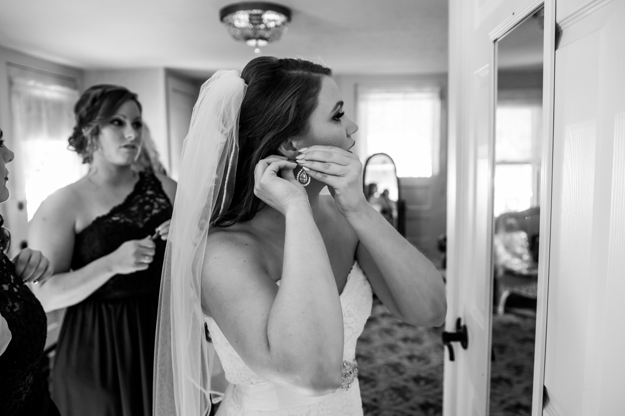 Fort Wayne Wedding Photographer - B-396.jpg