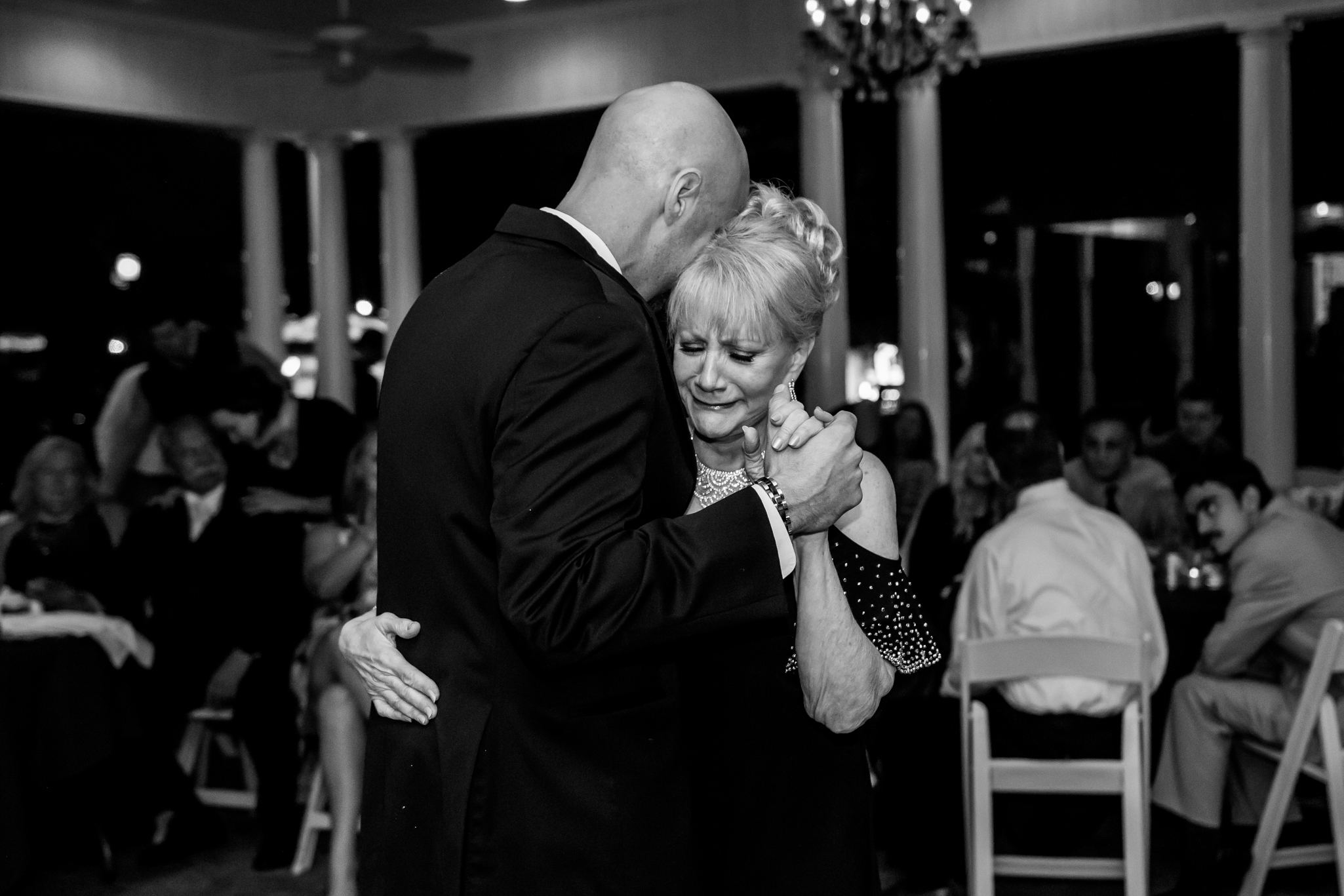 Fort Wayne Wedding Photographer - B-1152.jpg