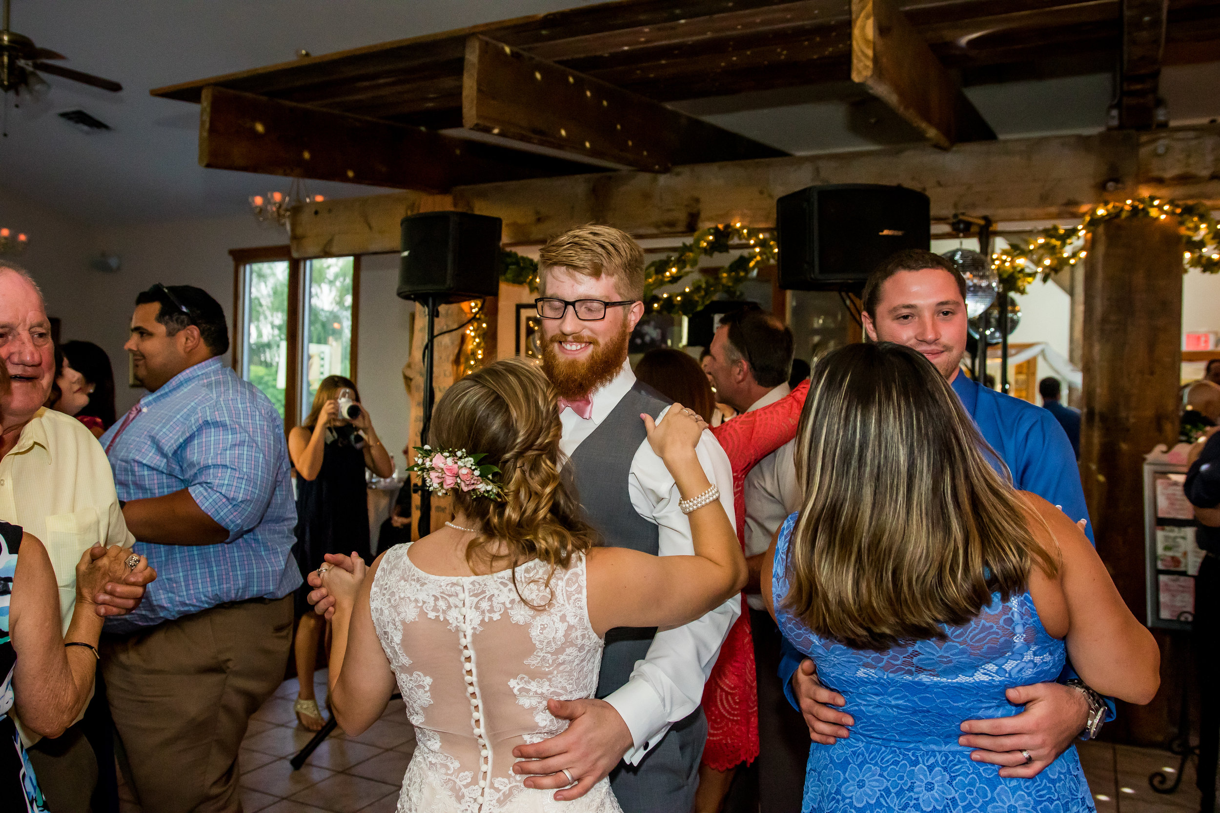 Wedding_Photography_Vinings-1117.jpg