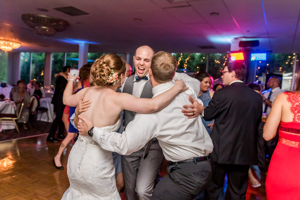 7035Old-Orchard-Country-Club-Wedding-Mount Prospect.JPG