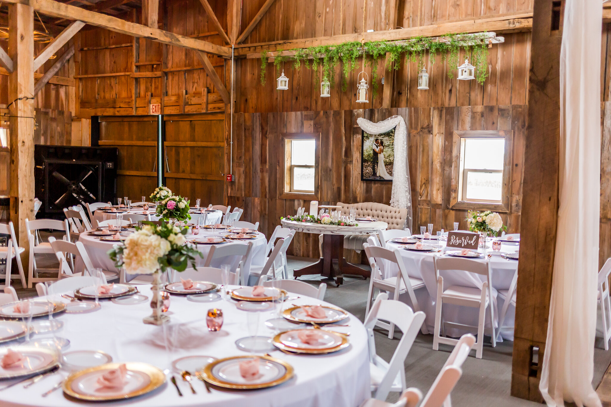 The Barn 38 Wedding Photos - Huffman-21.jpg