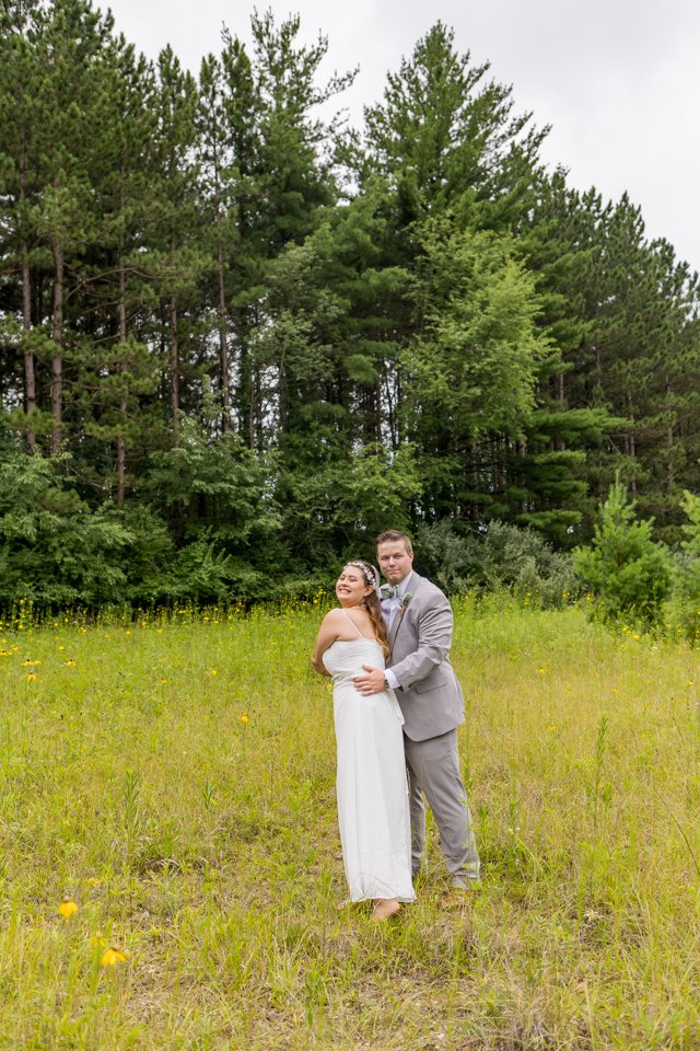 Backyard Wedding Photographer in Indiana - M6117.JPG