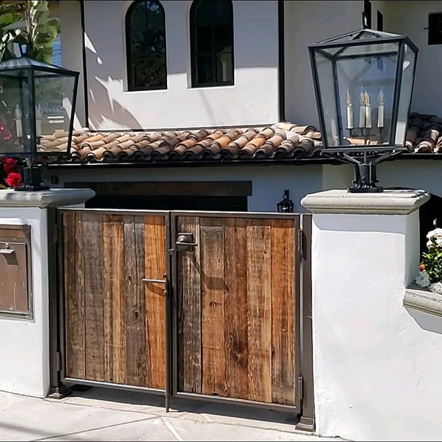 Double entry gate and Railings for this Manhattan beach home.