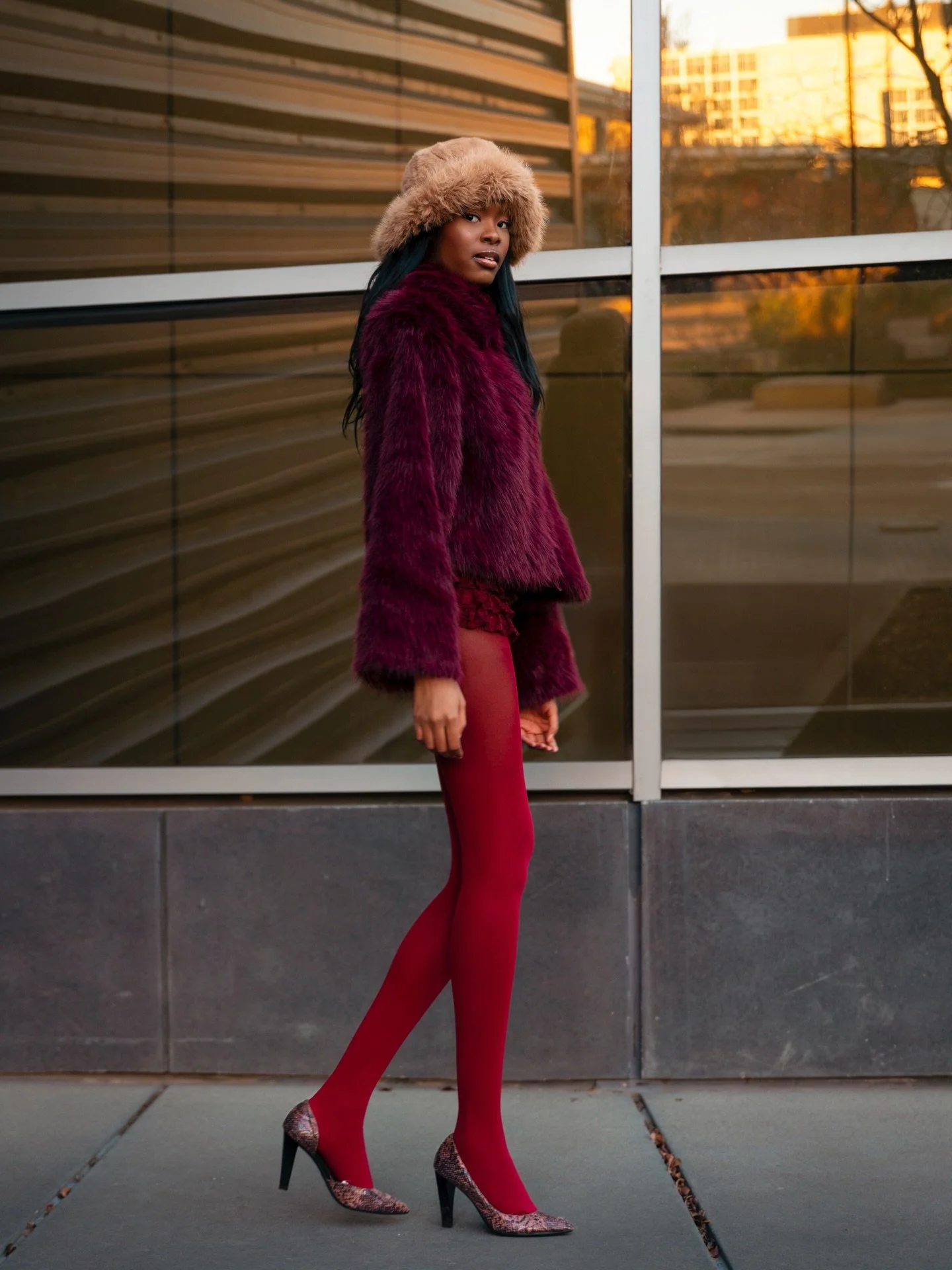 A winter test shoot! ❤️ #jeastylist #jeamodel #fashion 

Styling @peace.love.mae 
Makeup @peace.love.mae 
Model @kiyah_skyy 
Photographer @michelledaschbachphoto 

To work with a model or stylist contact info@jeamodels.com.