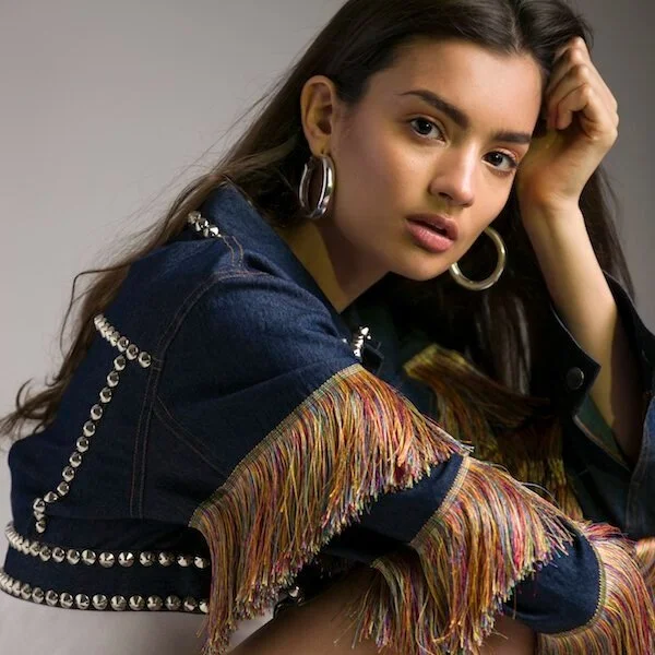 WOMEN — JEA MODELS