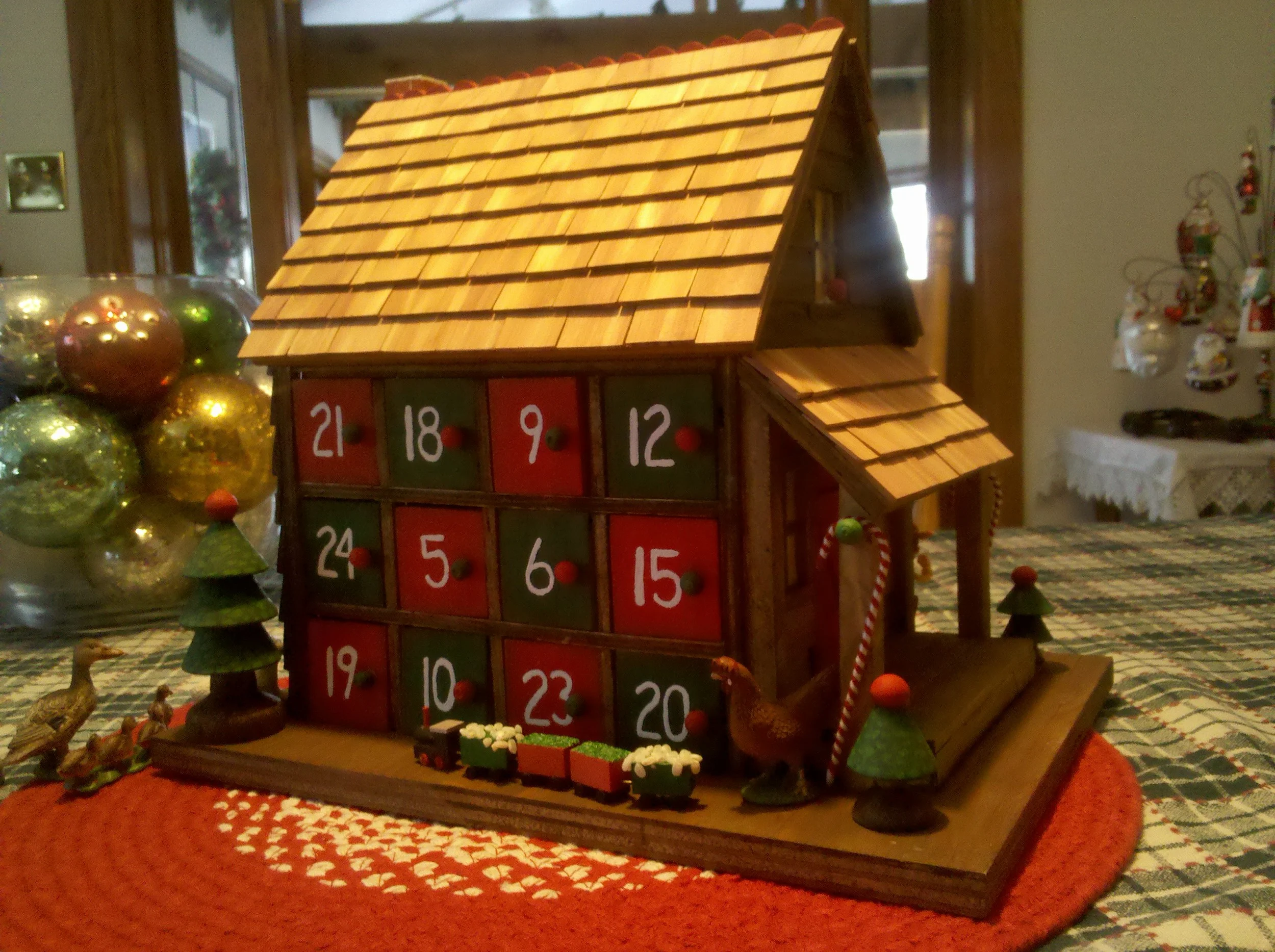 17 - Advent House.jpg