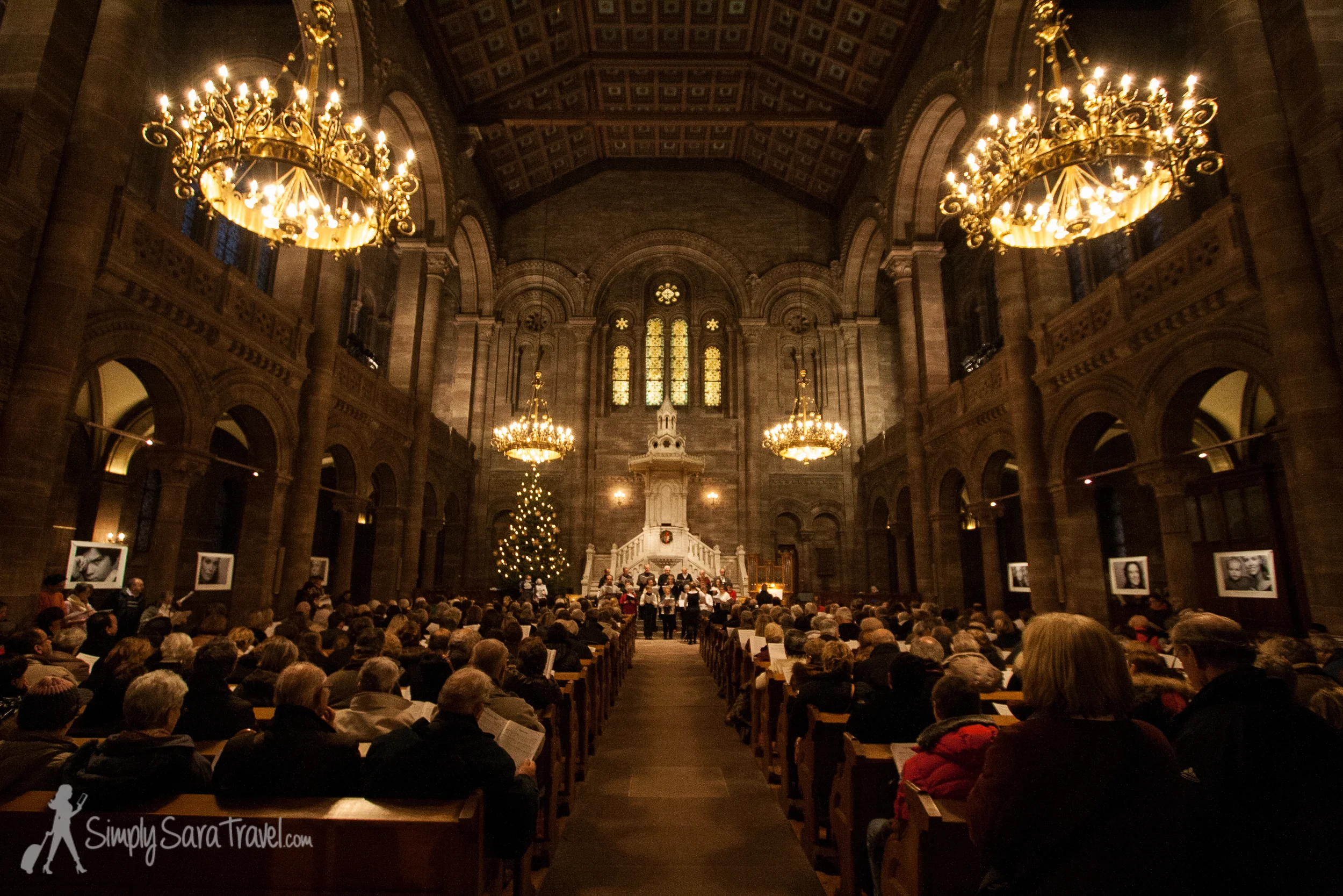 Inside the Eglise du Temple Neuf
