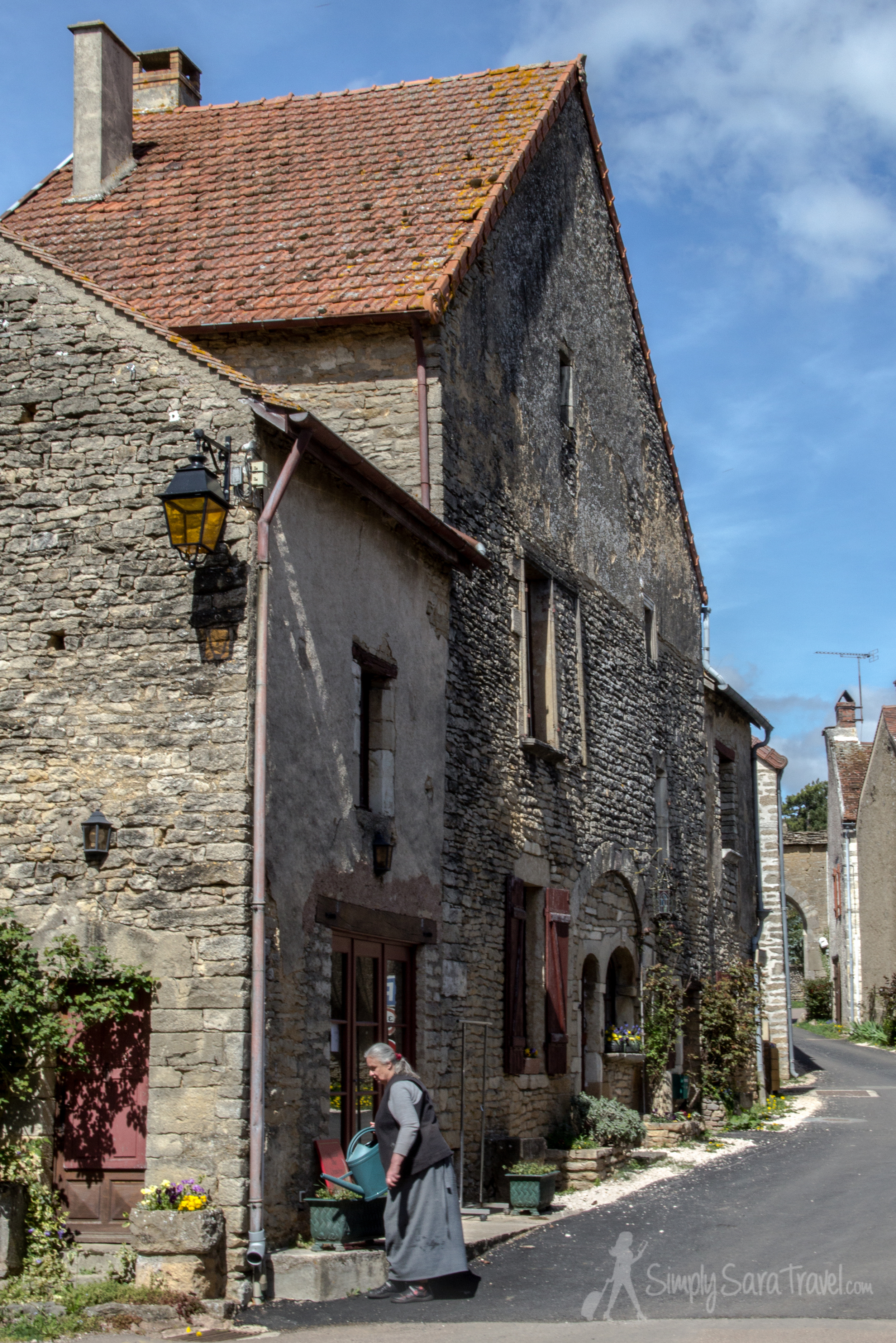 The town of Châteauneuf