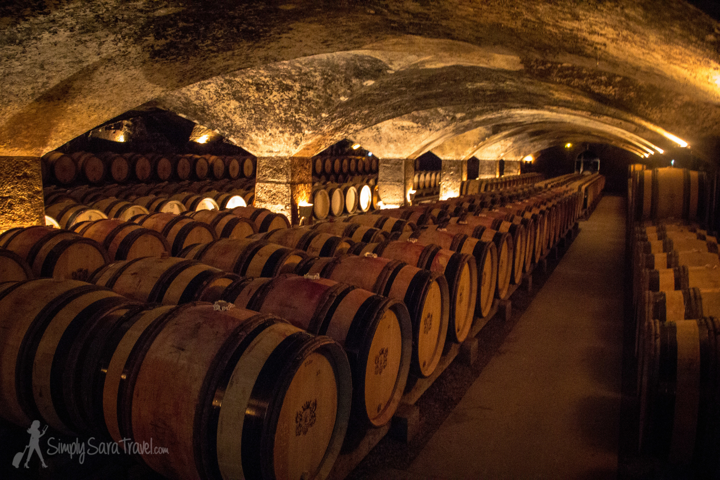 Then we entered this cave, said to be the most beautiful in Bourgogne.