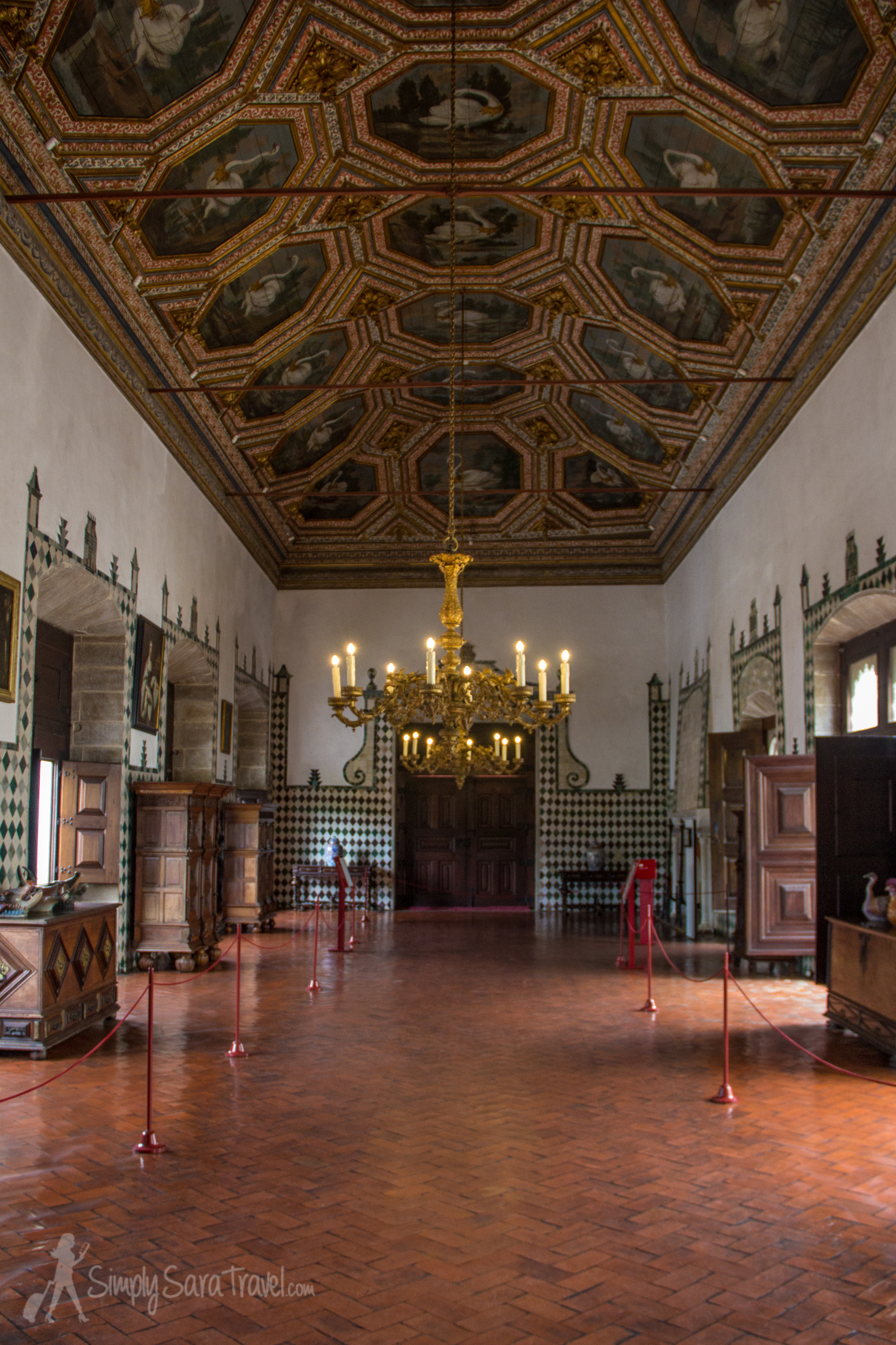 Inside the Swan Hall (Sala dos Cisnes)