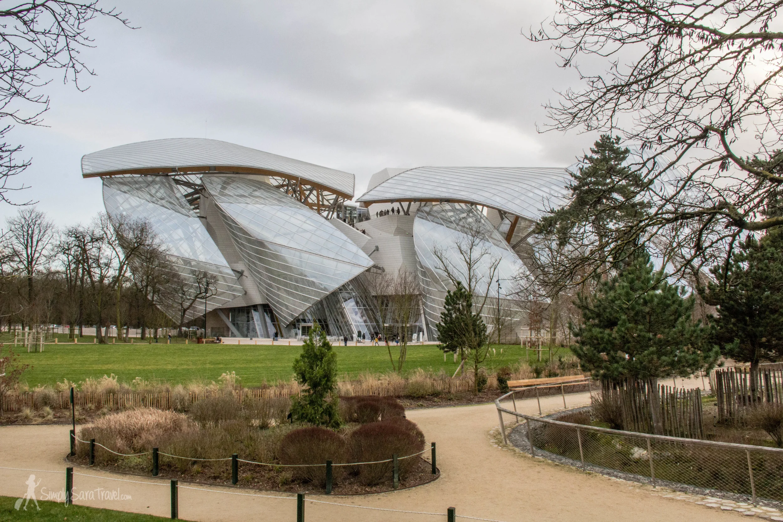 Park it in Paris Jardin d'Acclimatation — Simply Sara Travel