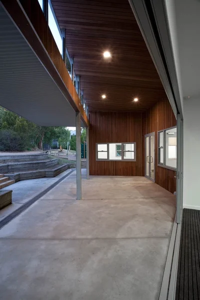 mnbh-116_400x600.jpg