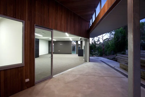 mnbh-122_600x400.jpg