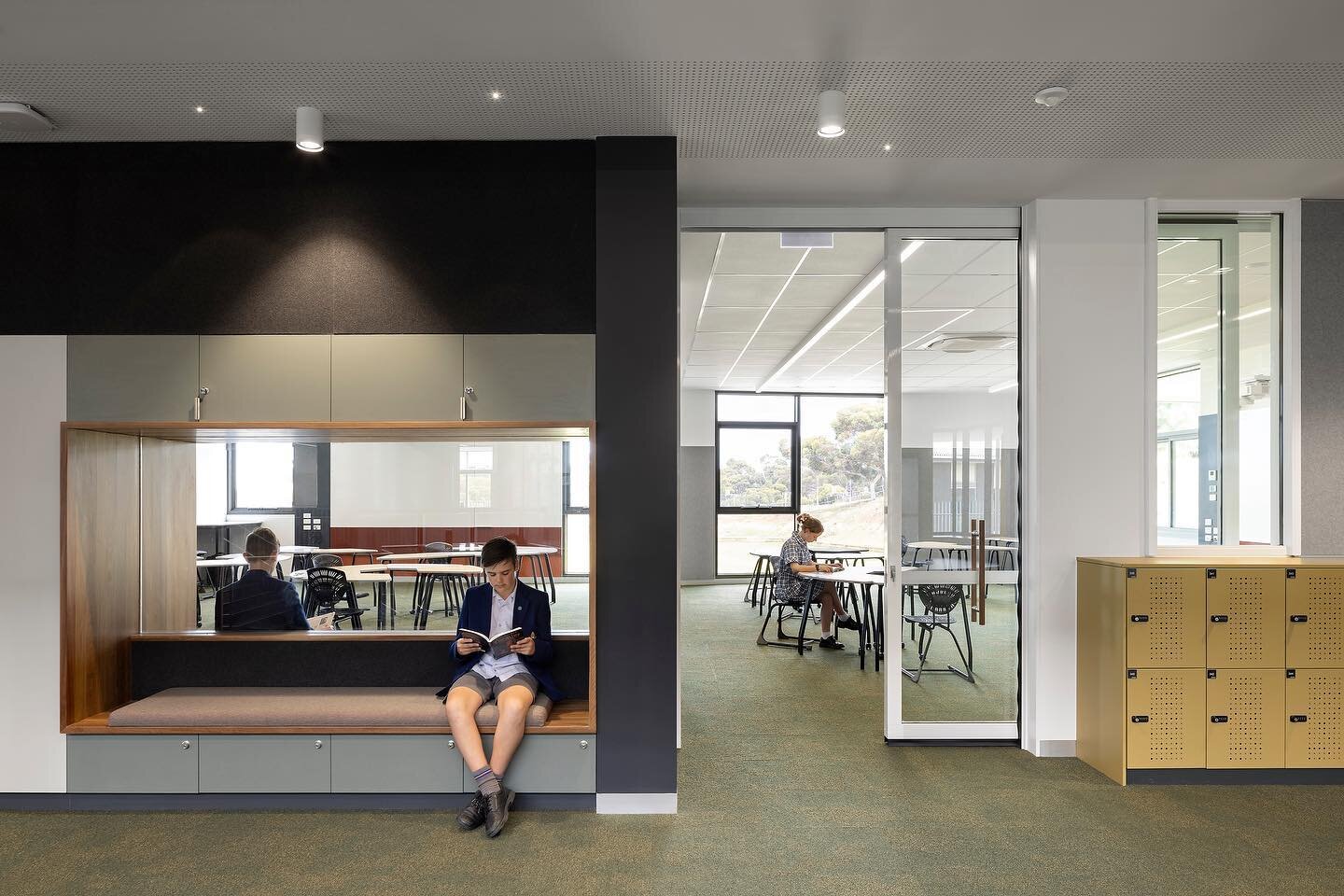 Winner for the 2022 Learning Environments Australasia (LEA) Award for New Educational Facility Over $8 Million! 

Beautifully crafted middle school learning centre at the Overnewton Anglican Community College - Yirramboi Campus. Its flexible layout a