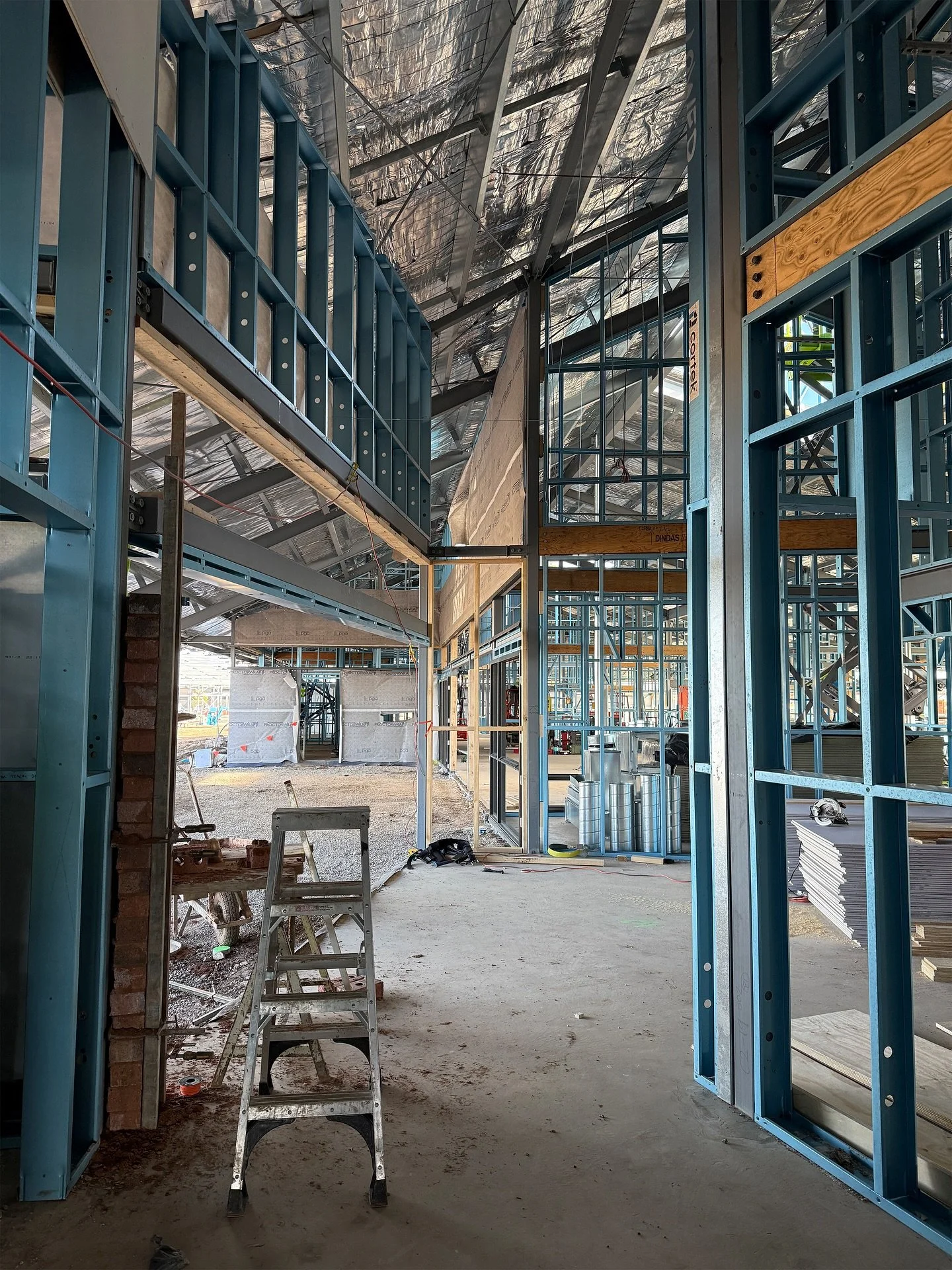 Exciting developments are unfolding for the Mt Atkinson community in Melbourne’s west. This greenfield site holds the cornerstone of the expanding suburb, where a new Catholic Primary School and Children’s Hub is coming to life. 
The Adm