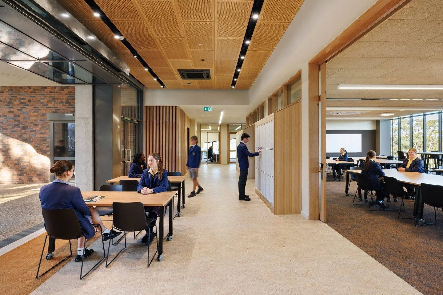 The new Xavier Flood Senior Learning Centre at Damascus College sits within the rich landscape of Wadawurrung Country. Framed by mature eucalypts and vast skies, the building feels closely connected to its surroundings, creating a sense of welcome an