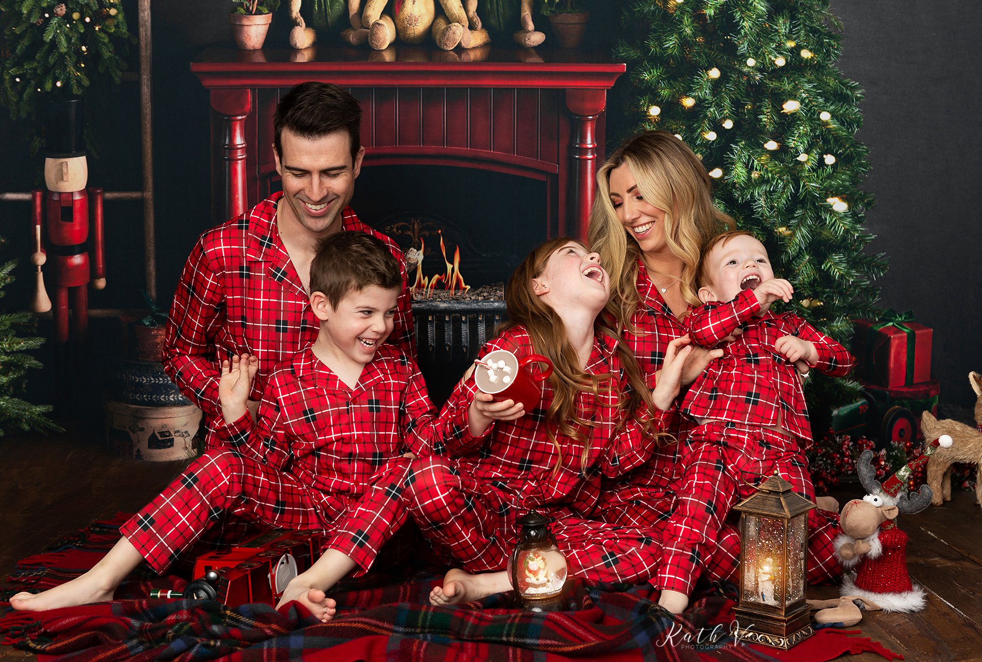 Alexander Christmas_15.jpg