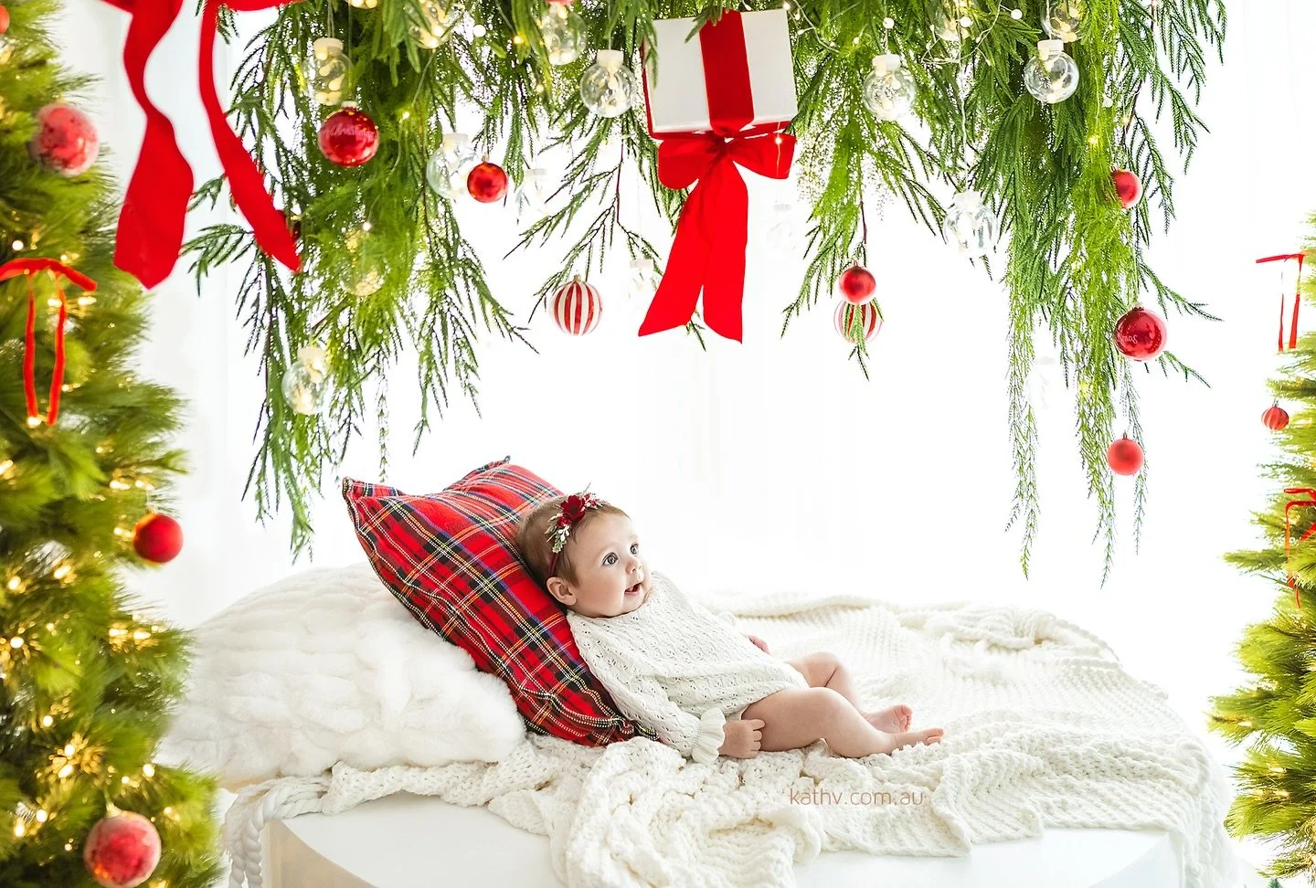 Baby&rsquo;s first Christmas 🎄
There&rsquo;s nothing sweeter than capturing the wonder in their eyes as they soak in all the magic ✨

🌐 link to book in bio
📧  info@kathv.com.au

#kathvphotography #newborn #newborns #newbornphotography #melbournene
