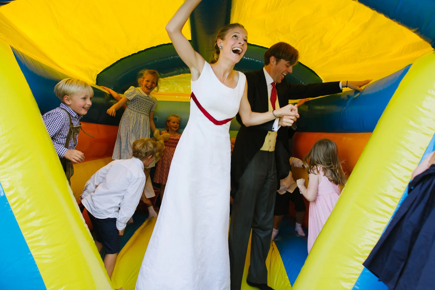 hochzeitsfotograf-bonn-junge-trifft-maedchen-00104.jpg