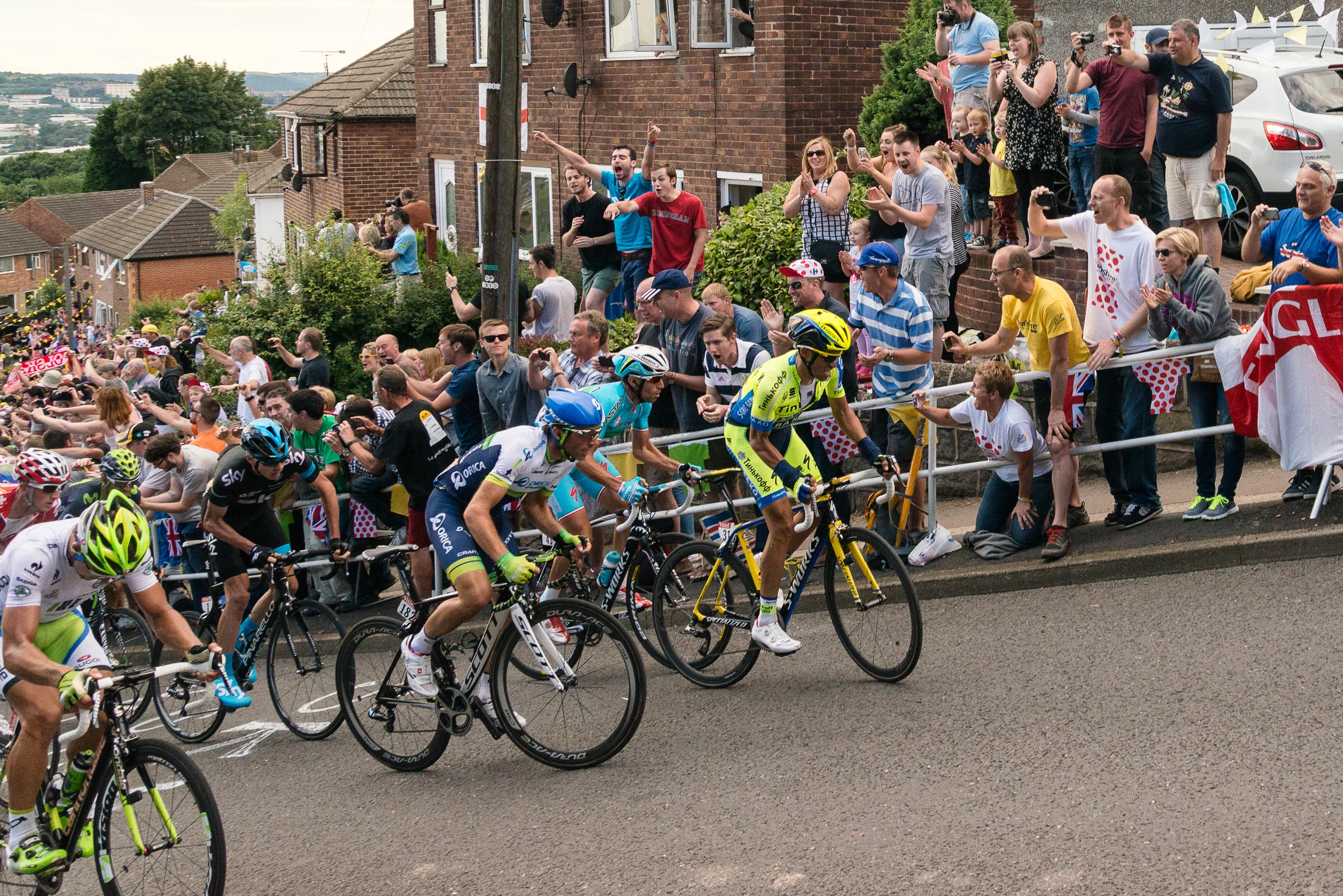 Jenkins Road, even the best in the world had to dig deep to climb this Sheffield hill. We could have told them an alternative and flatter route :-)