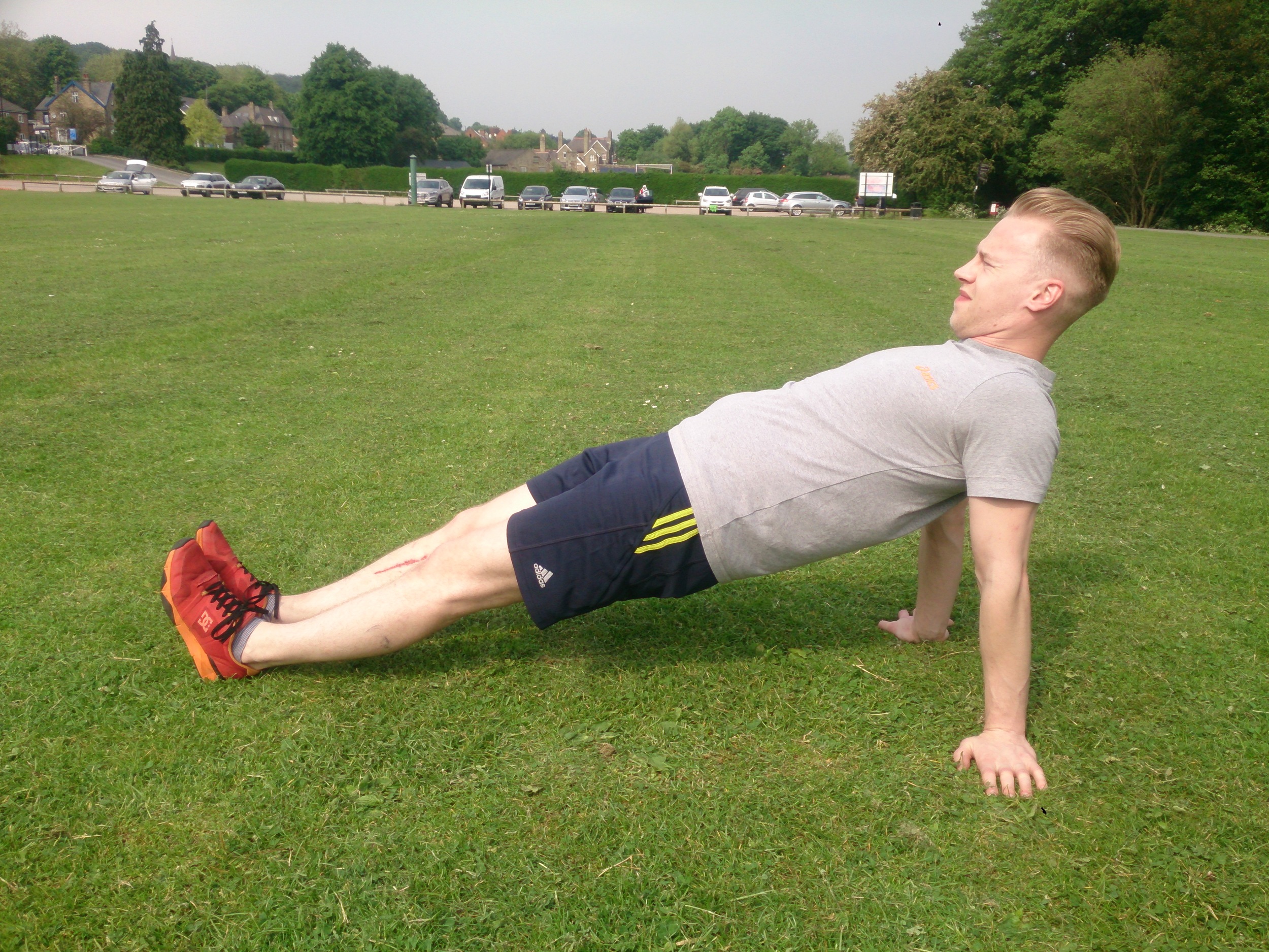 7. Reverse Plank - 1 min